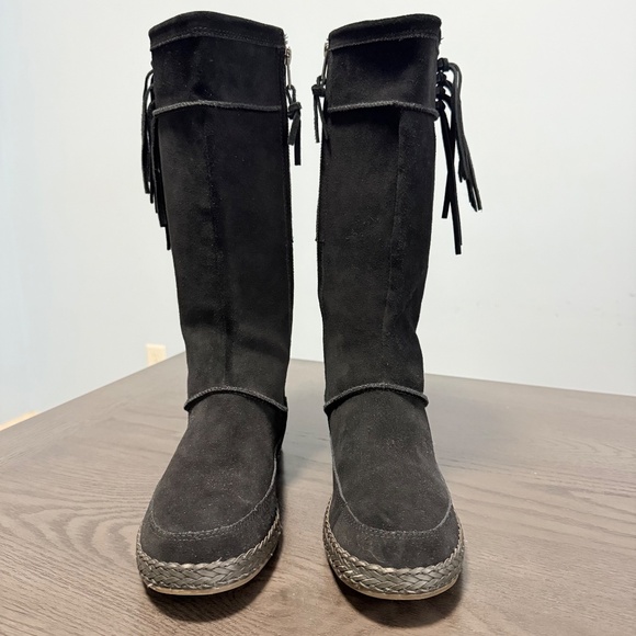 UGG Emerie Knee High Flat Boots Black Genuine Suede Tassel Charm Size 9 - Picture 2 of 12